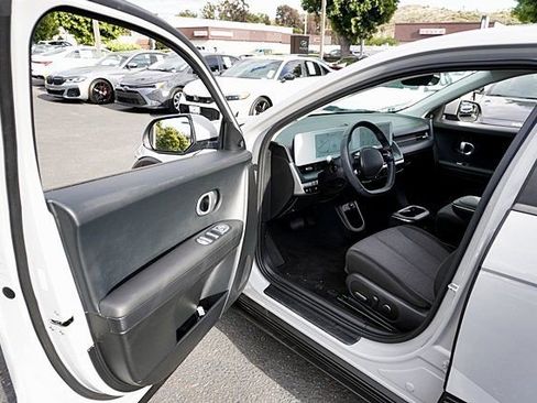 Certified 2024 Hyundai Ioniq 5 SEL RWD image 36