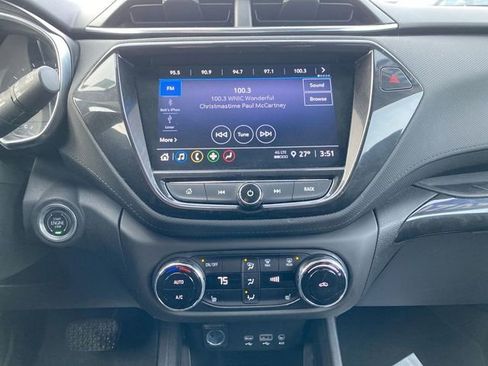 Used 2021 Chevrolet TrailBlazer LT w/ Convenience Package image 17