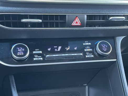 Used 2023 Hyundai Sonata SEL FWD image 25