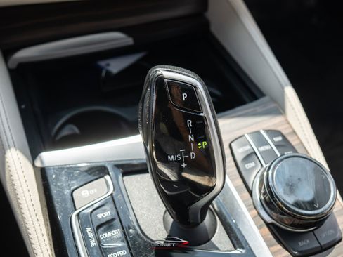 Used 2019 BMW M550i xDrive w/ Premium Package 2 AWD/4WD image 37