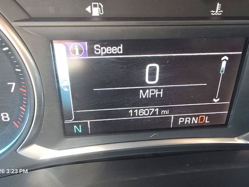 Used 2019 Chevrolet Traverse LT FWD image 7