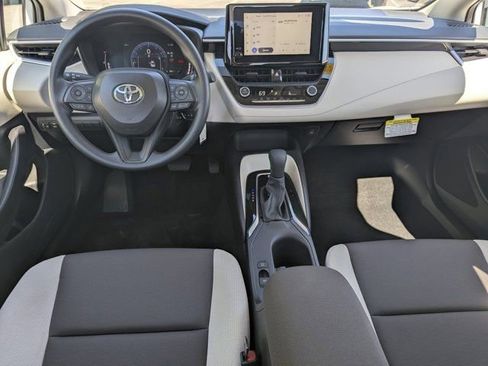 Used 2026 Toyota Corolla LE FWD image 19