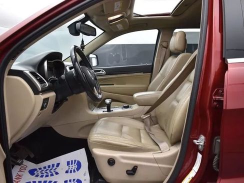 Used 2014 Jeep Grand Cherokee Limited AWD/4WD image 14