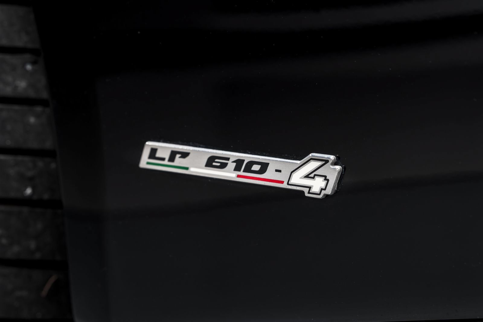 Used 2015 Lamborghini Huracan LP 610-4 AWD/4WD image 45