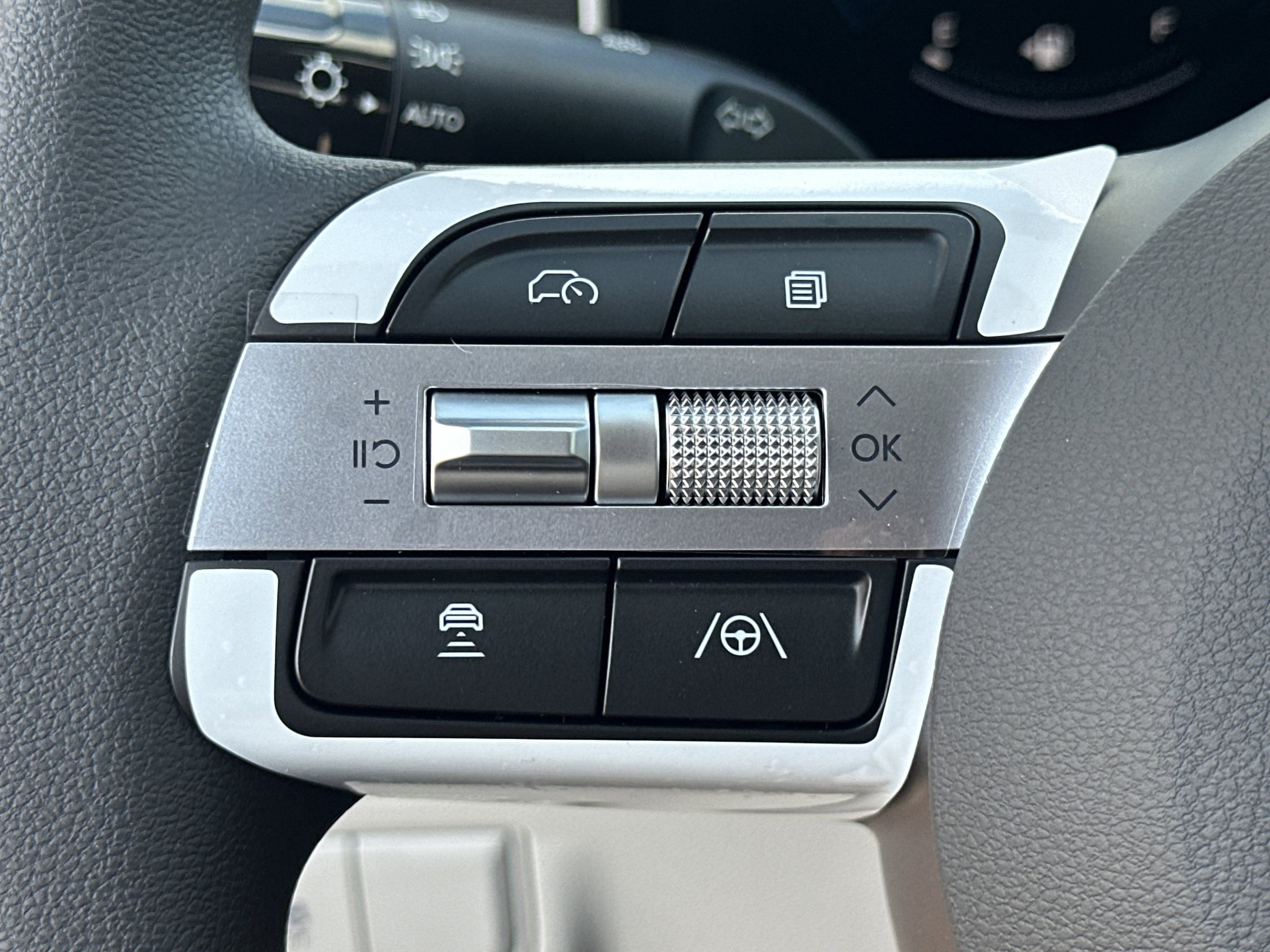 New 2026 Hyundai Tucson SEL FWD image 15