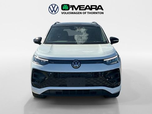 New 2026 Volkswagen Tiguan SE R-Line AWD/4WD image 8