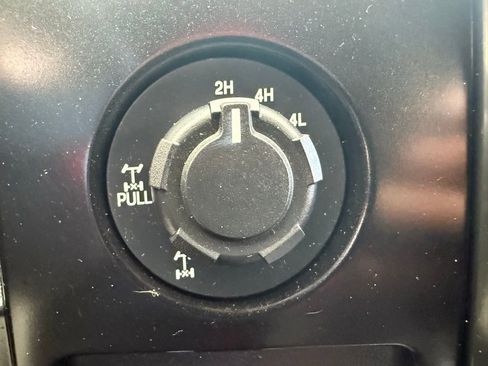 Used 2013 Ford F150 FX4 w/ Luxury Equipment Group image 31