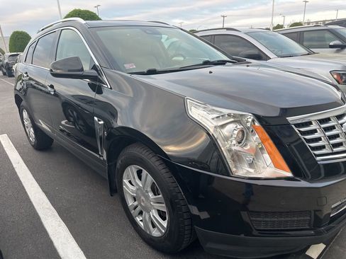 Used 2016 Cadillac SRX Luxury w/ Driver Awareness Package image 3