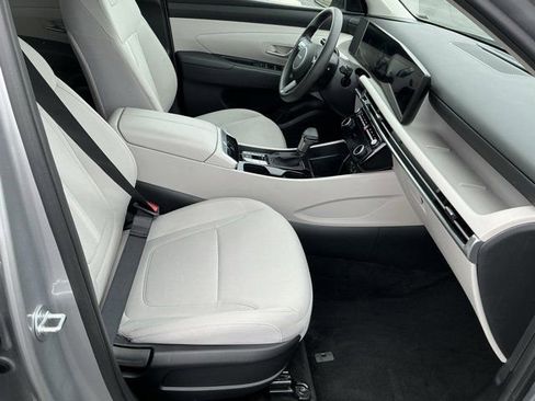 Used 2025 Hyundai Tucson SEL image 19