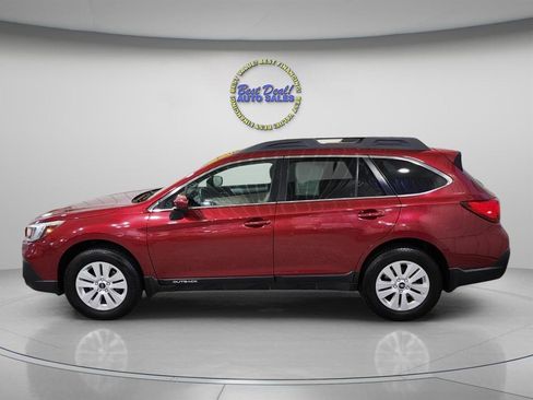 Used 2018 Subaru Outback 2.5i Premium AWD/4WD image 3