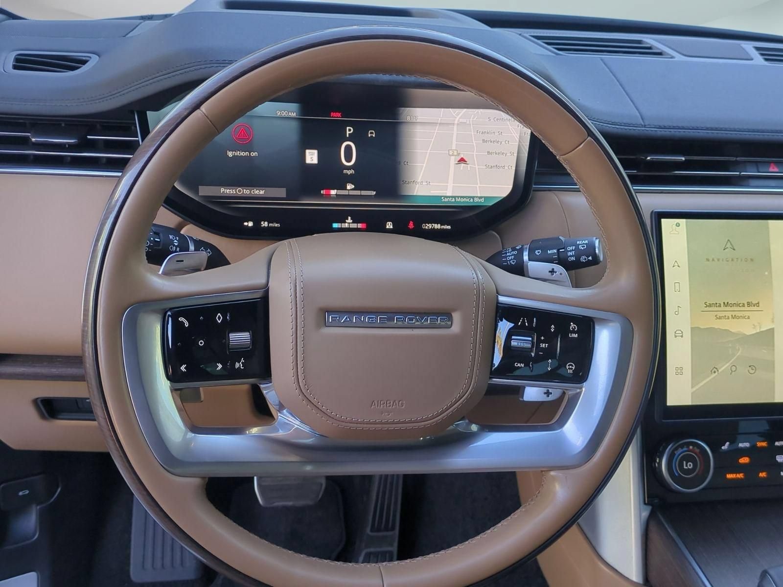 Used 2023 Land Rover Range Rover SE AWD/4WD image 17
