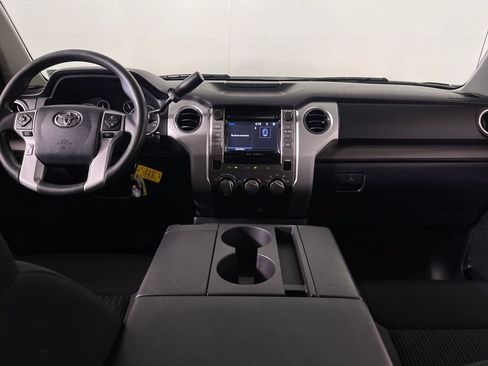 Certified 2017 Toyota Tundra SR5 RWD image 14