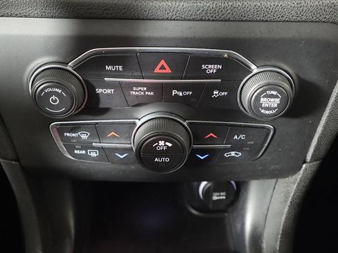 Used 2023 Dodge Charger GT image 37