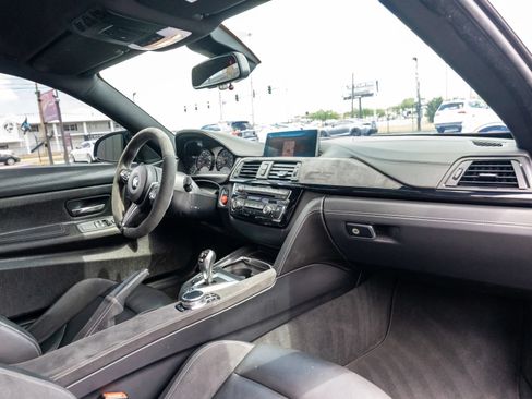 Used 2019 BMW M4 CS RWD image 15