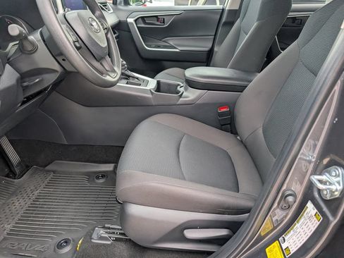 Used 2025 Toyota RAV4 LE FWD image 11