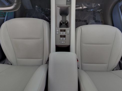 Used 2024 Hyundai Ioniq 6 SEL RWD image 26