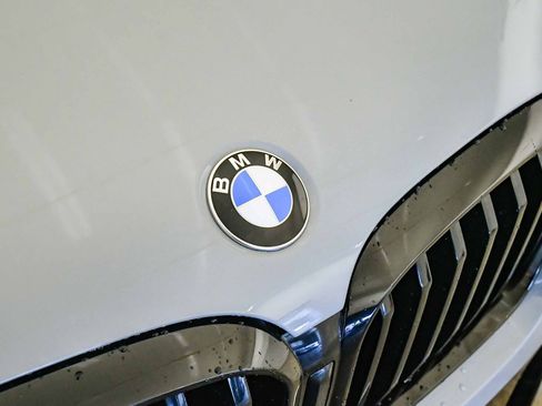 Used 2023 BMW X3 sDrive30i w/ M Sport Package image 8