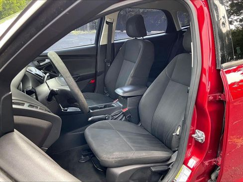 Used 2016 Ford Focus SE w/ Reverse Sensing Package FWD image 23