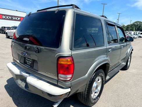 Used 1999 Ford Explorer Eddie Bauer image 3