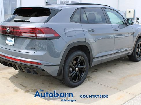 New 2026 Volkswagen Atlas Cross Sport SEL R-Line AWD/4WD image 6