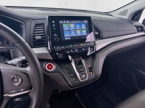 Used 2019 Honda Odyssey EX image 15