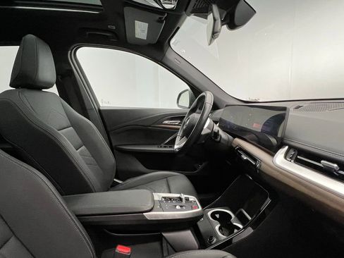 Certified 2025 BMW X1 xDrive28i w/ Convenience Package image 6