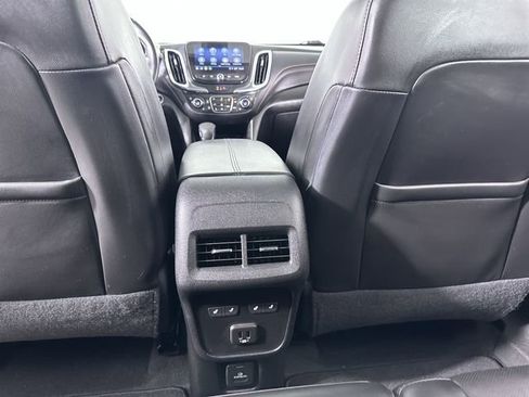 Used 2022 Chevrolet Equinox Premier AWD/4WD image 22