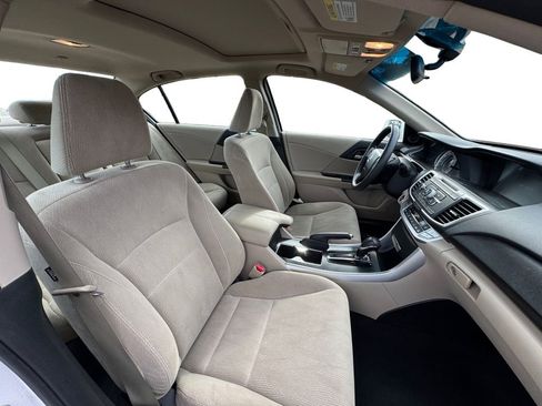 Used 2013 Honda Accord EX image 17