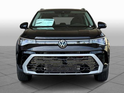 Used 2025 Volkswagen Taos SEL w/ Black Wheel Plus Package image 3