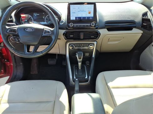 Used 2020 Ford EcoSport Titanium image 2