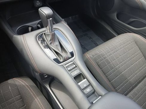 Certified 2025 Honda HR-V Sport image 23