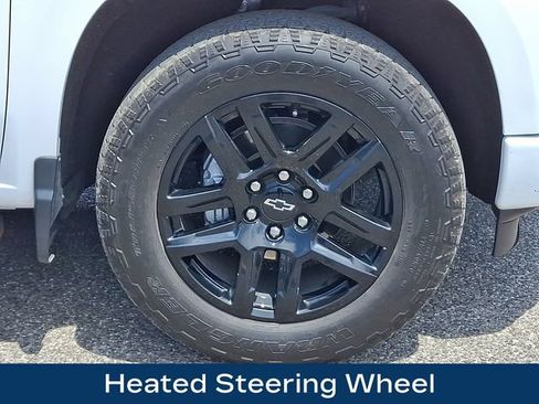 Used 2023 Chevrolet Silverado 1500 RST AWD/4WD image 29