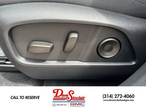New 2026 GMC Terrain Denali AWD/4WD image 12