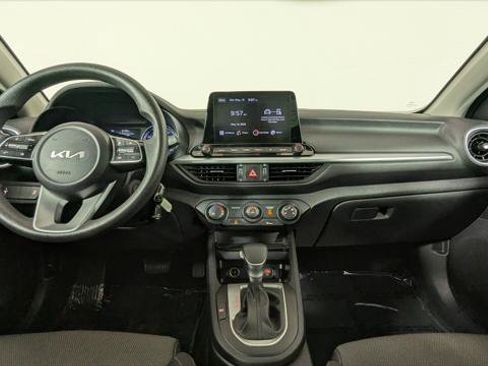 Used 2024 Kia Forte LXS FWD image 23