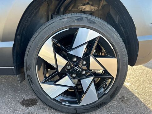 Used 2024 Hyundai Kona Limited AWD/4WD image 9