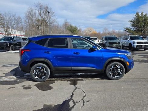 New 2026 Kia Seltos S image 8