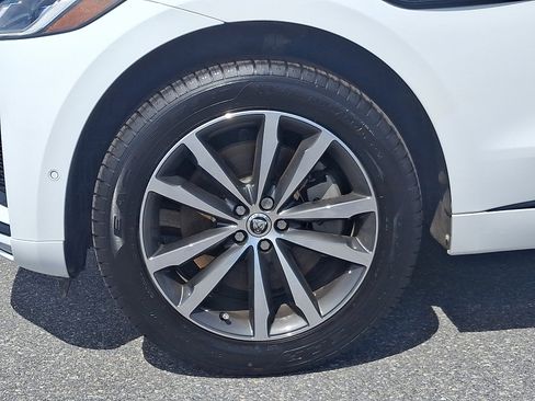 New 2026 Jaguar F-PACE R-Dynamic S AWD/4WD image 8