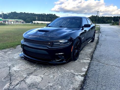 Used 2016 Dodge Charger R/T Scat Pack w/ Beats Audio Group image 1
