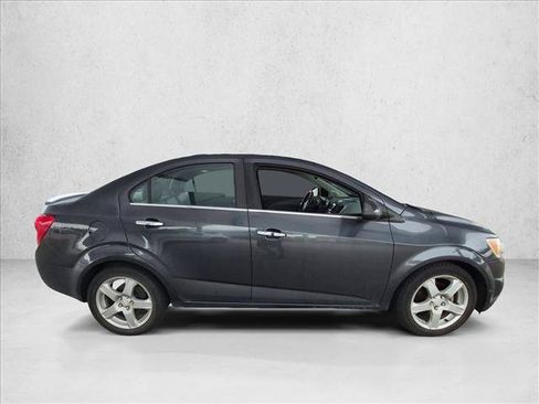 Used 2016 Chevrolet Sonic LTZ FWD image 4