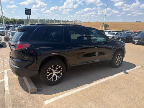 Used 2025 GMC Acadia AT4 w/ Super Cruise Package AWD/4WD image 7