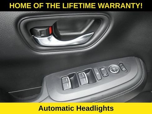 Used 2024 Honda HR-V EX-L image 13