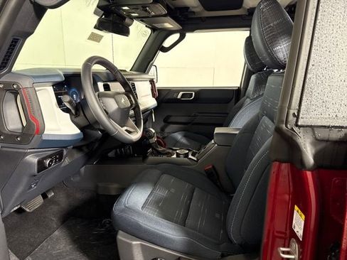 New 2026 Ford Bronco Heritage Edition AWD/4WD image 14