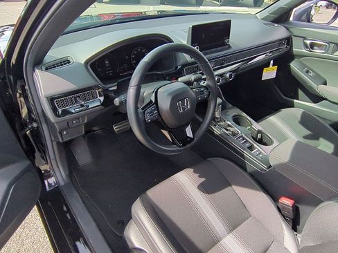 Used 2025 Honda Civic Sport image 10