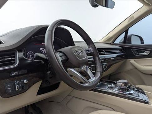 Used 2018 Audi Q7 3.0T Prestige AWD/4WD image 23