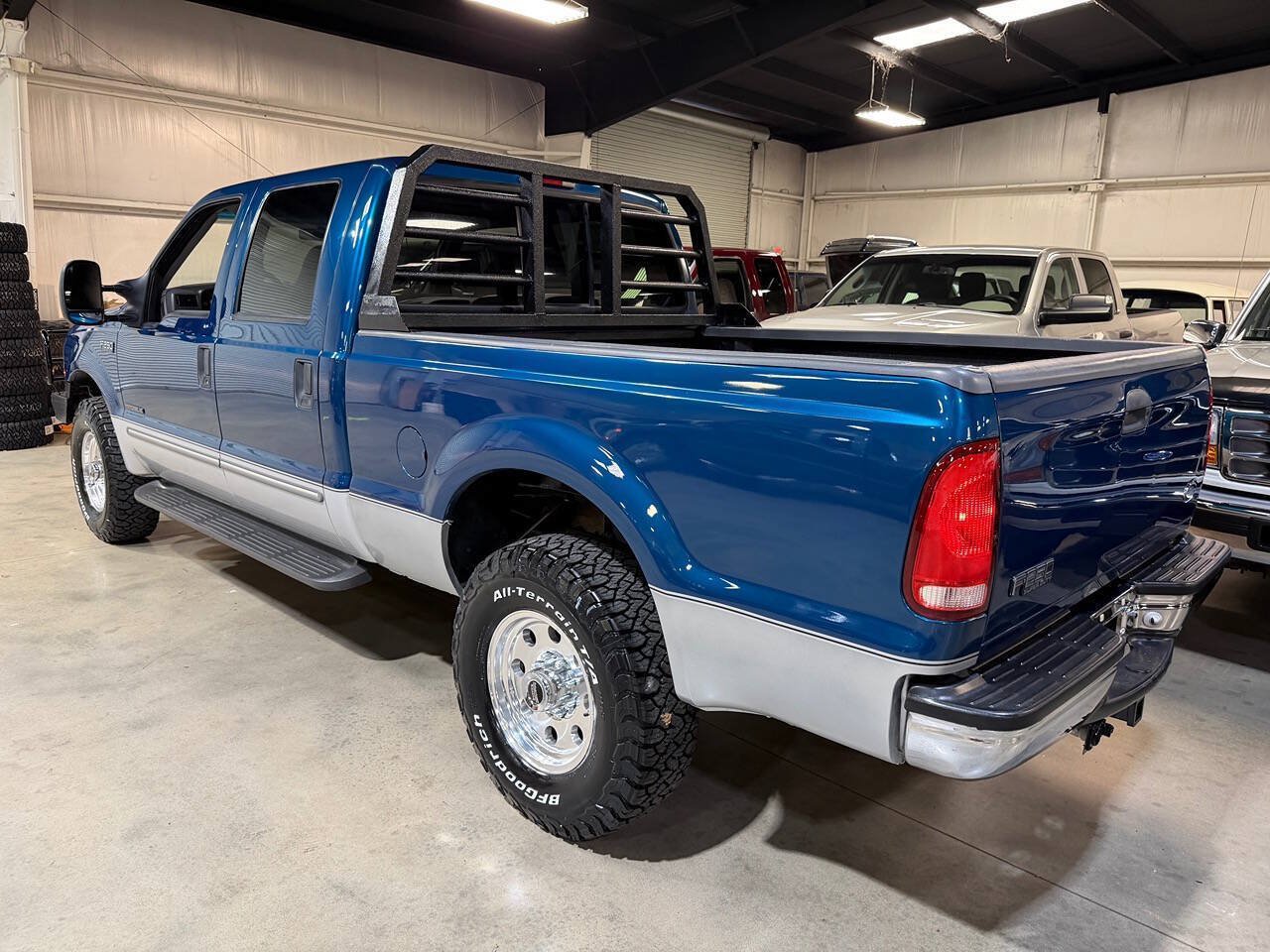 Used 2000 Ford F250 XLT AWD/4WD image 2