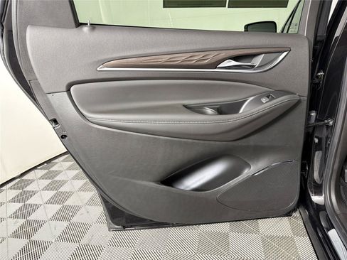 Certified 2023 Buick Enclave Avenir w/ Avenir Technology Package FWD image 22