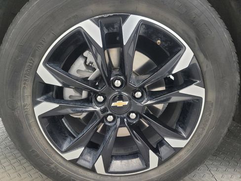 Used 2021 Chevrolet TrailBlazer LT w/ Convenience Package FWD image 31