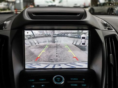 Used 2018 Ford Escape SEL image 24