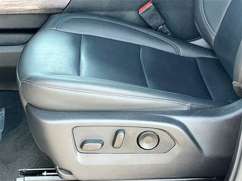 Used 2024 Chevrolet Silverado 1500 LTZ image 20