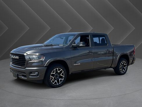 Used 2025 RAM 1500 Laramie w/ Sport Appearance Package AWD/4WD image 33
